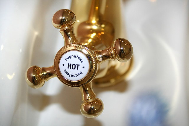 water-heater-repair-640_orig